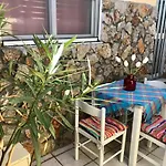 Apartmanhotel Nitsa 3*