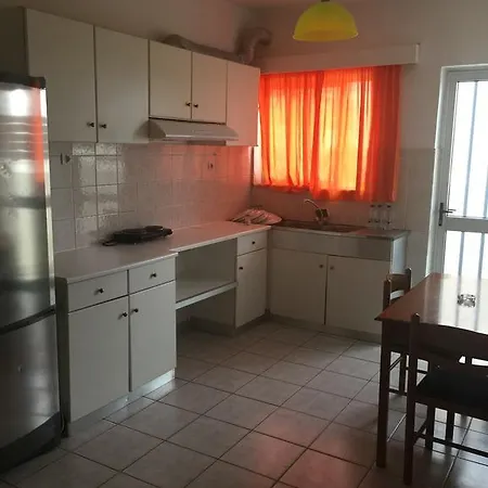 Hotel apartamentowy Nitsa