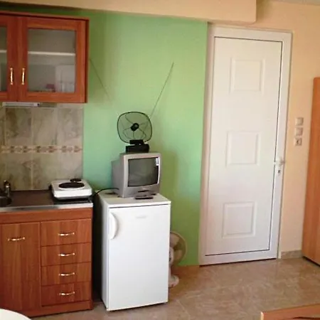 Nitsa Apartahotel *